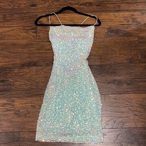 Sparkely dress, crossed backed